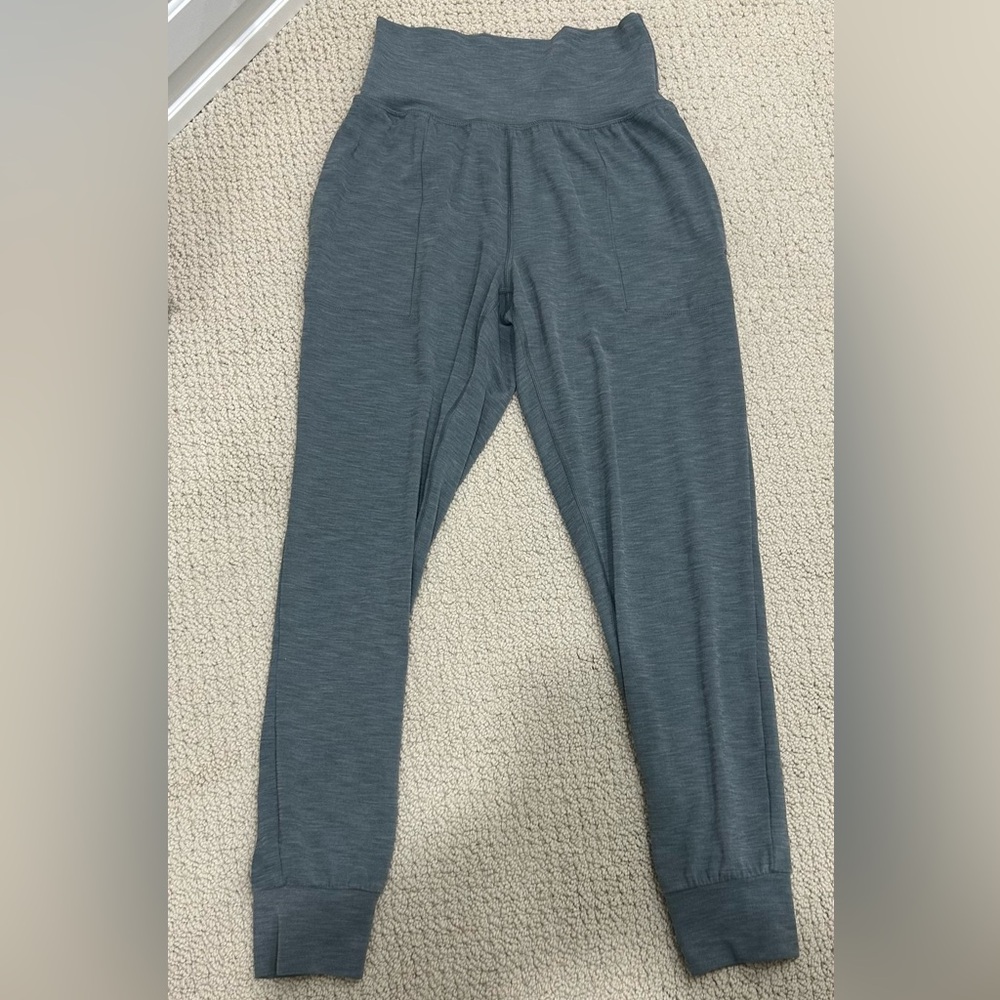 Athleta Salutation High Rise Jogger